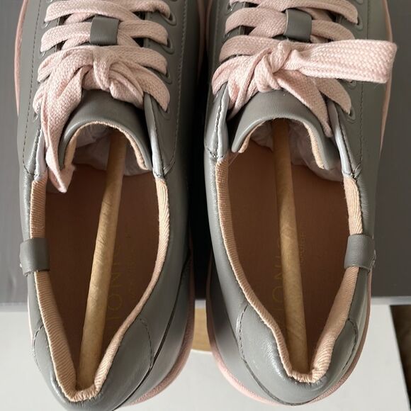 NIB Vionic Pink and Gray Walking Shoes Size 6.5 - Picture 6 of 9